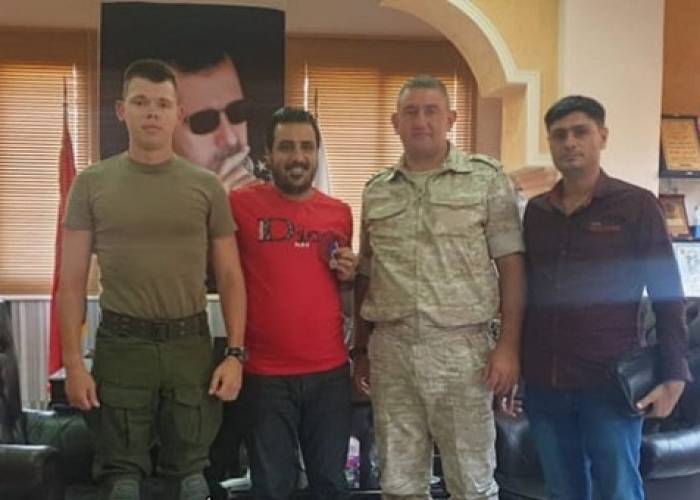 Russia Decorates Commander of the National Defense Militia in Deir-ez ...