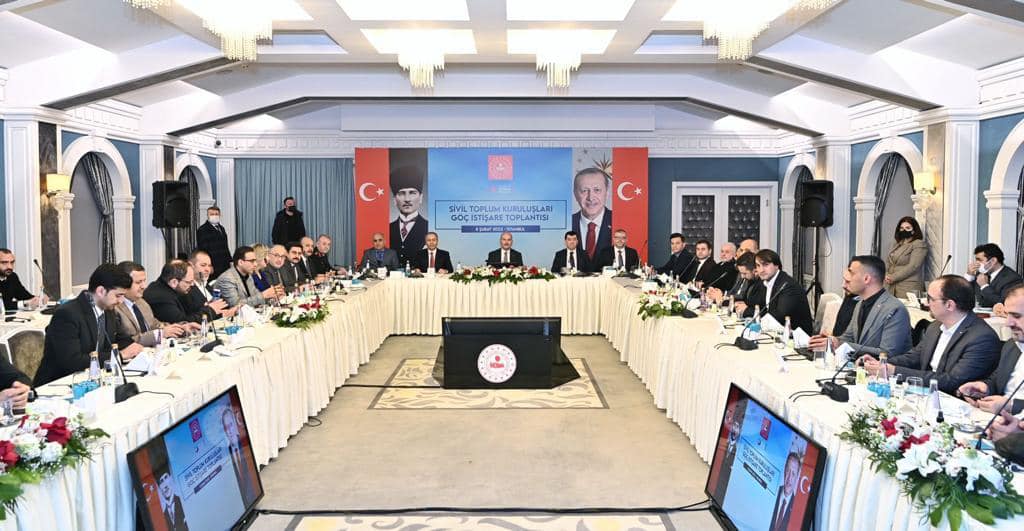 "Promising" Commitments: Syrian Figures Meet Turkish Interior Minister