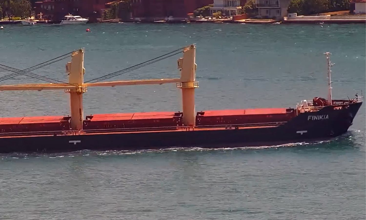 Syrian Ship Transports Stolen Wheat from Ukraine Across Bosphorus