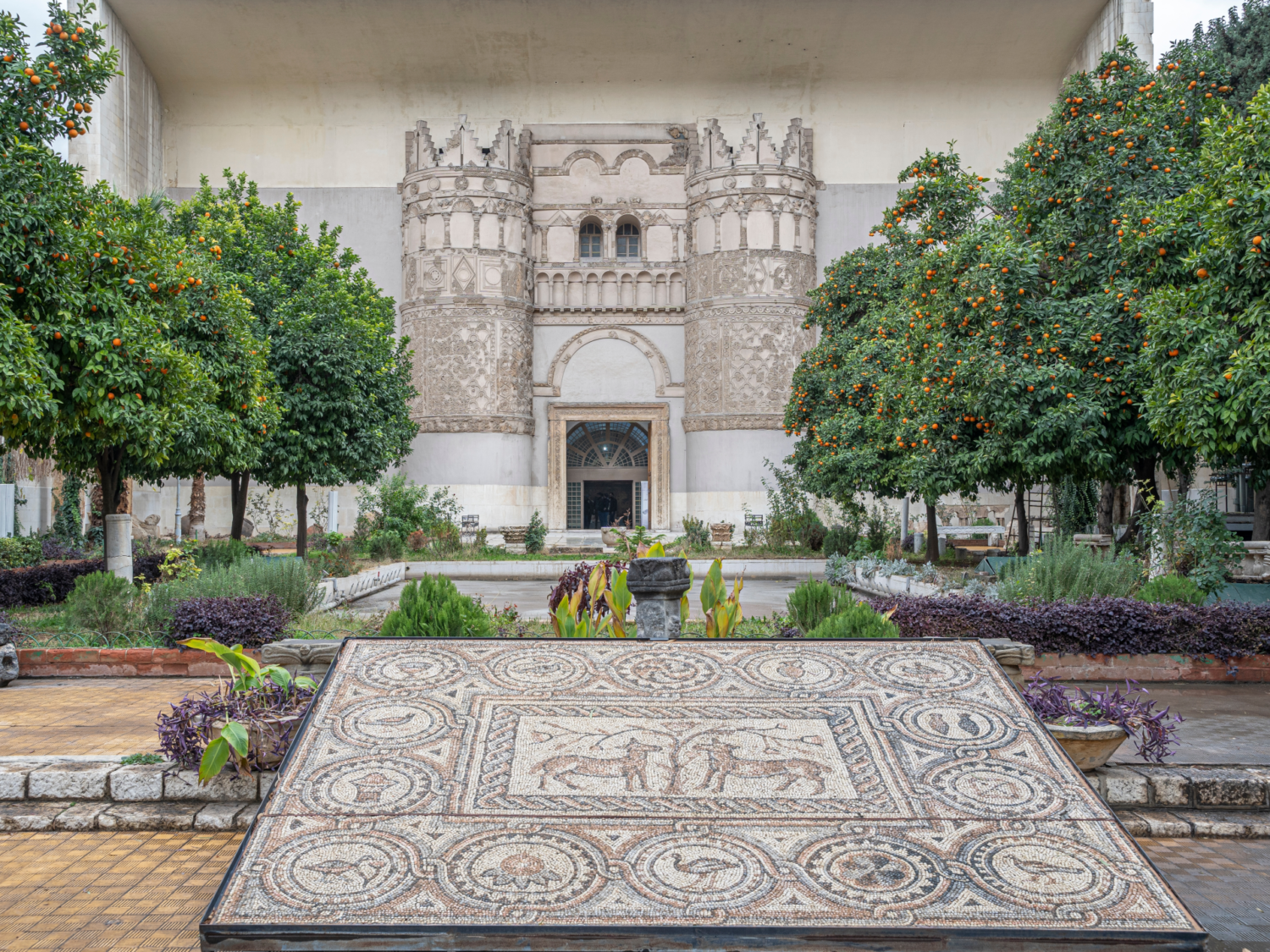 Enigmatic Heist Shakes Damascus: National Museum Stripped of Priceless Antiquities