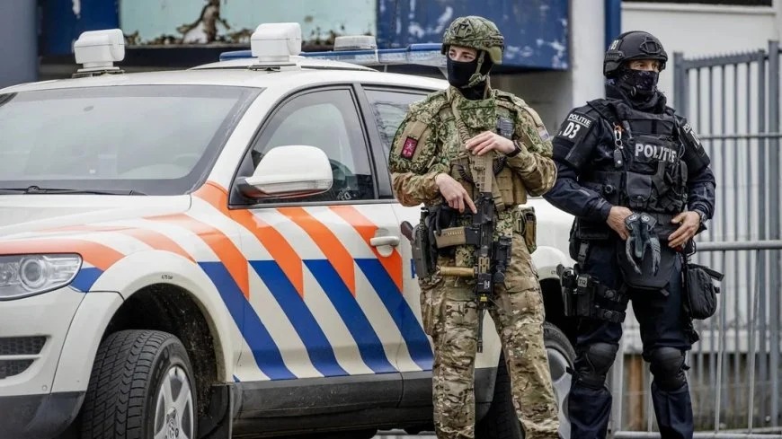 Dutch authorities have arrested 15 individuals on suspicion of disseminating propaganda for the Islamic State